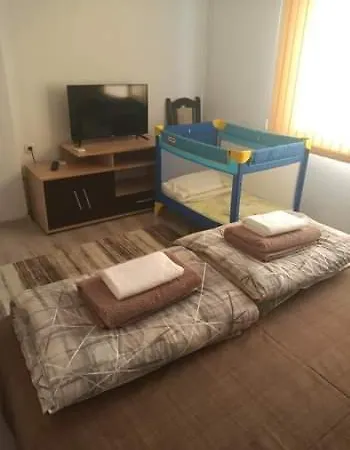 калинови Apartment