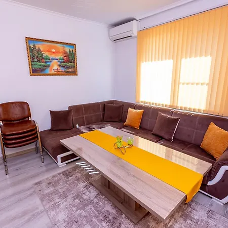 калинови Apartment *